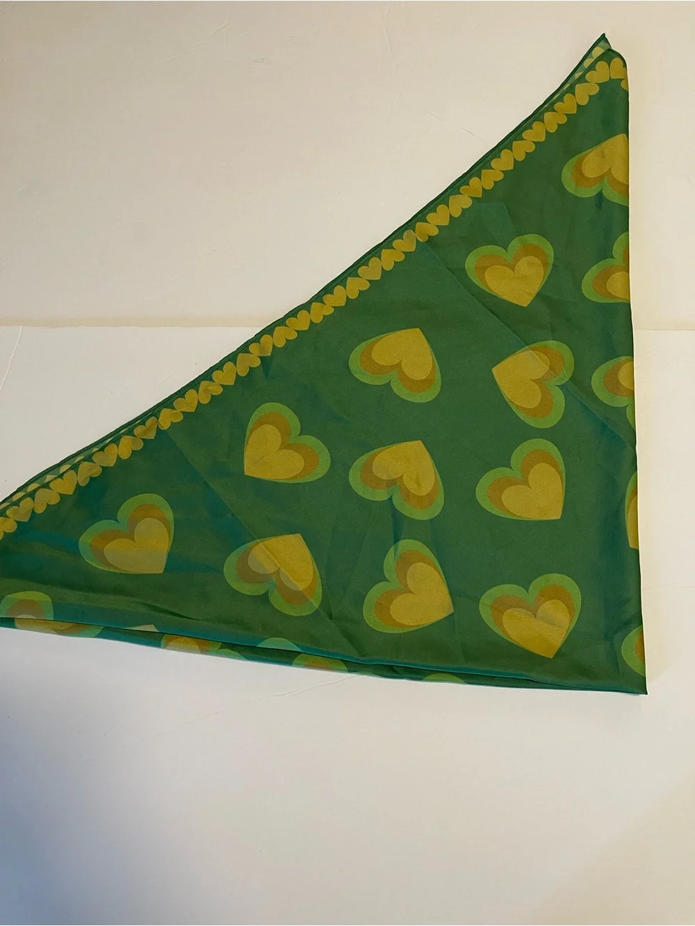 Urban Outfitters Scarf Bandana Satin Green Hearts Retro Festival Y2K Retrocore